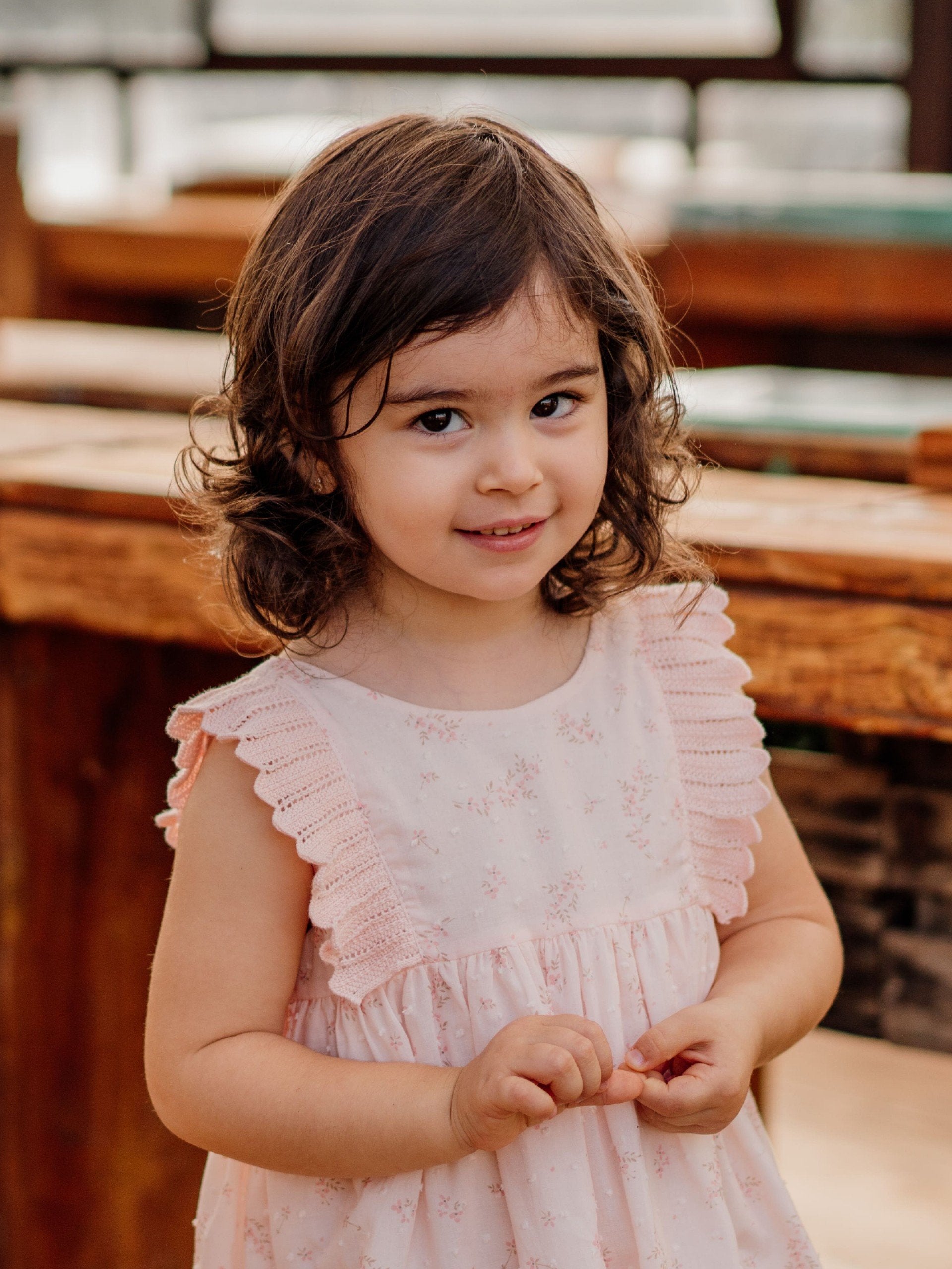 Blouse W ruffle knit
