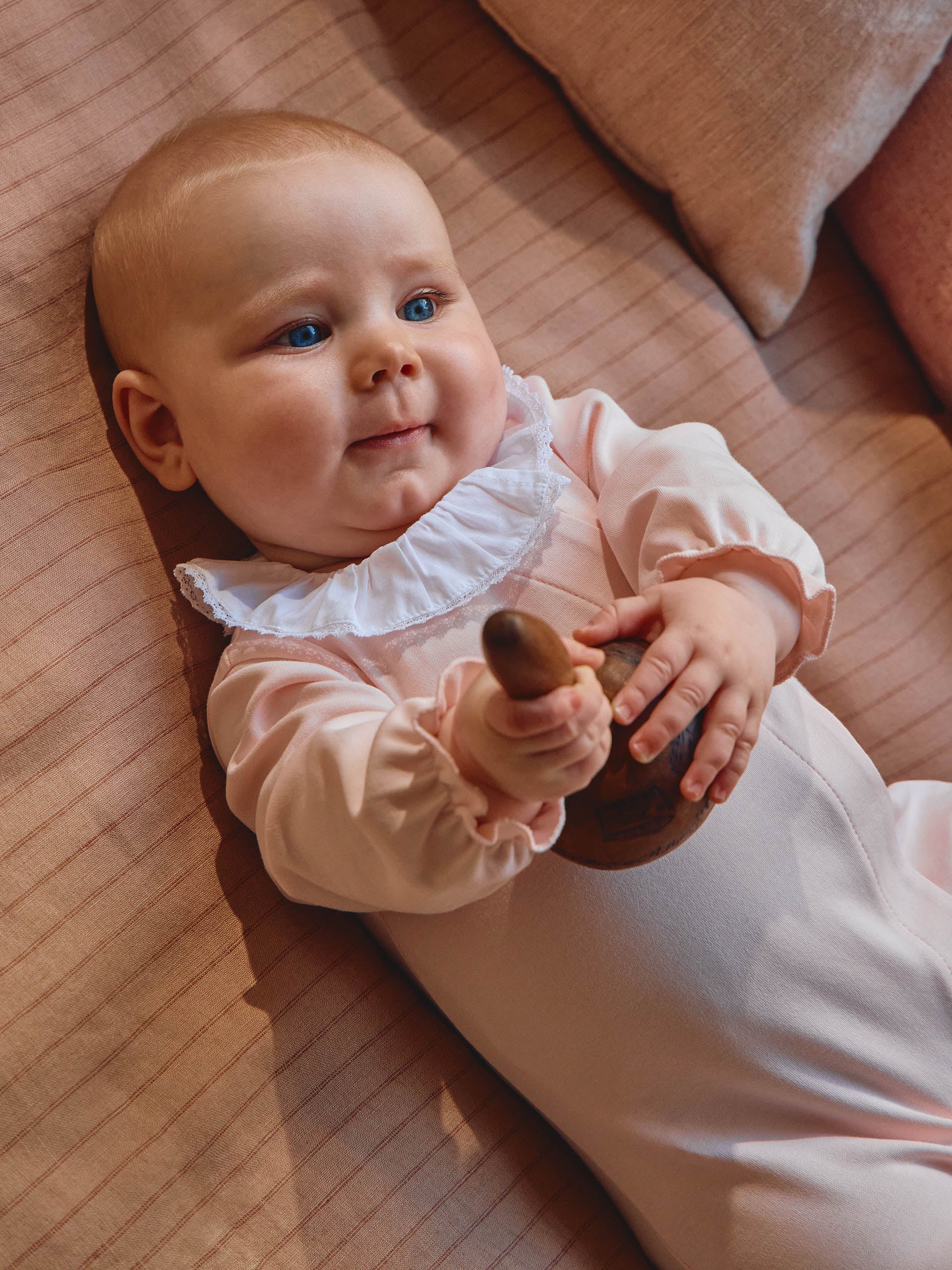 Pelele Rosa Cuello Volante