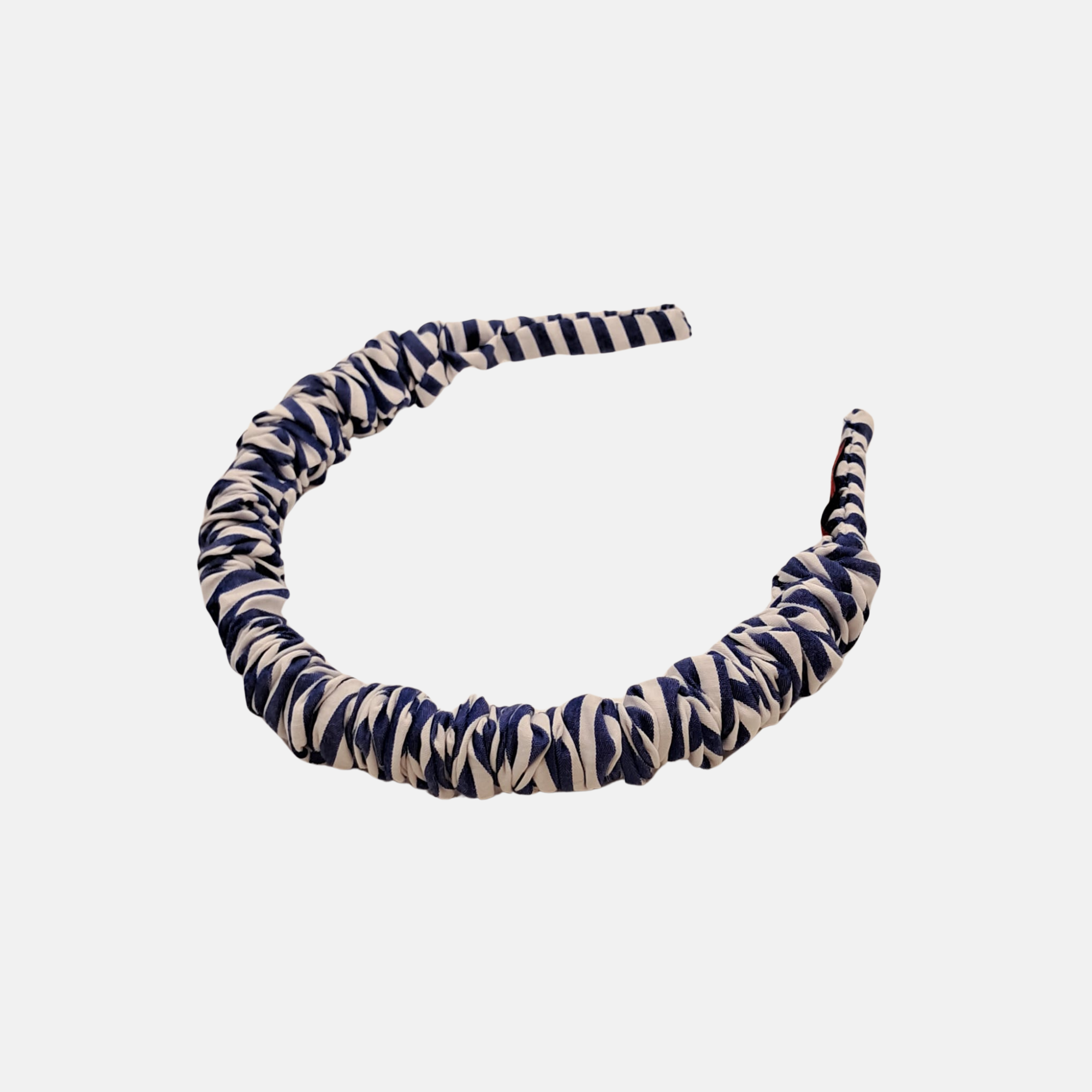 Diadema fruncida rayas
