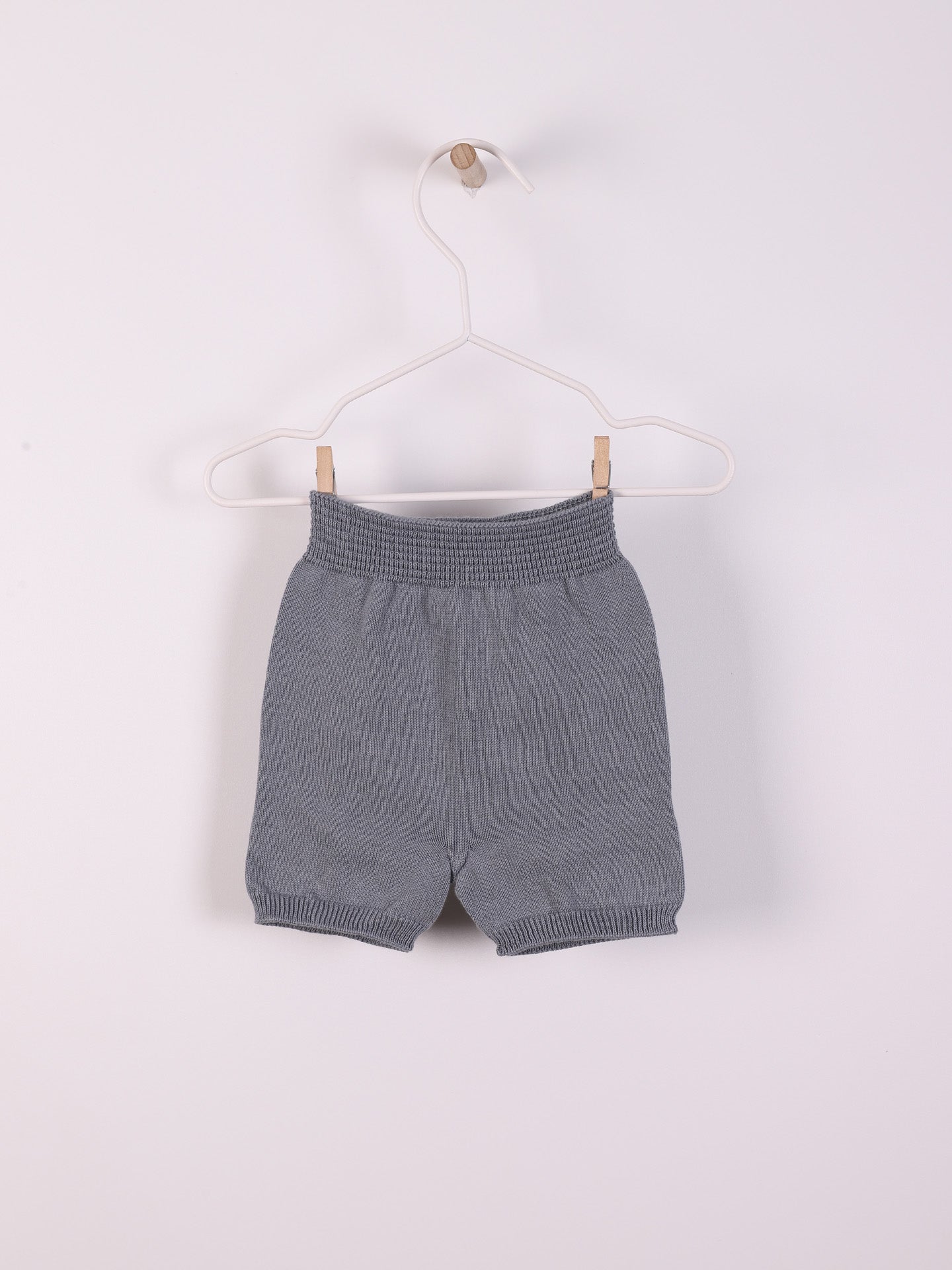 Pantalón corto punto