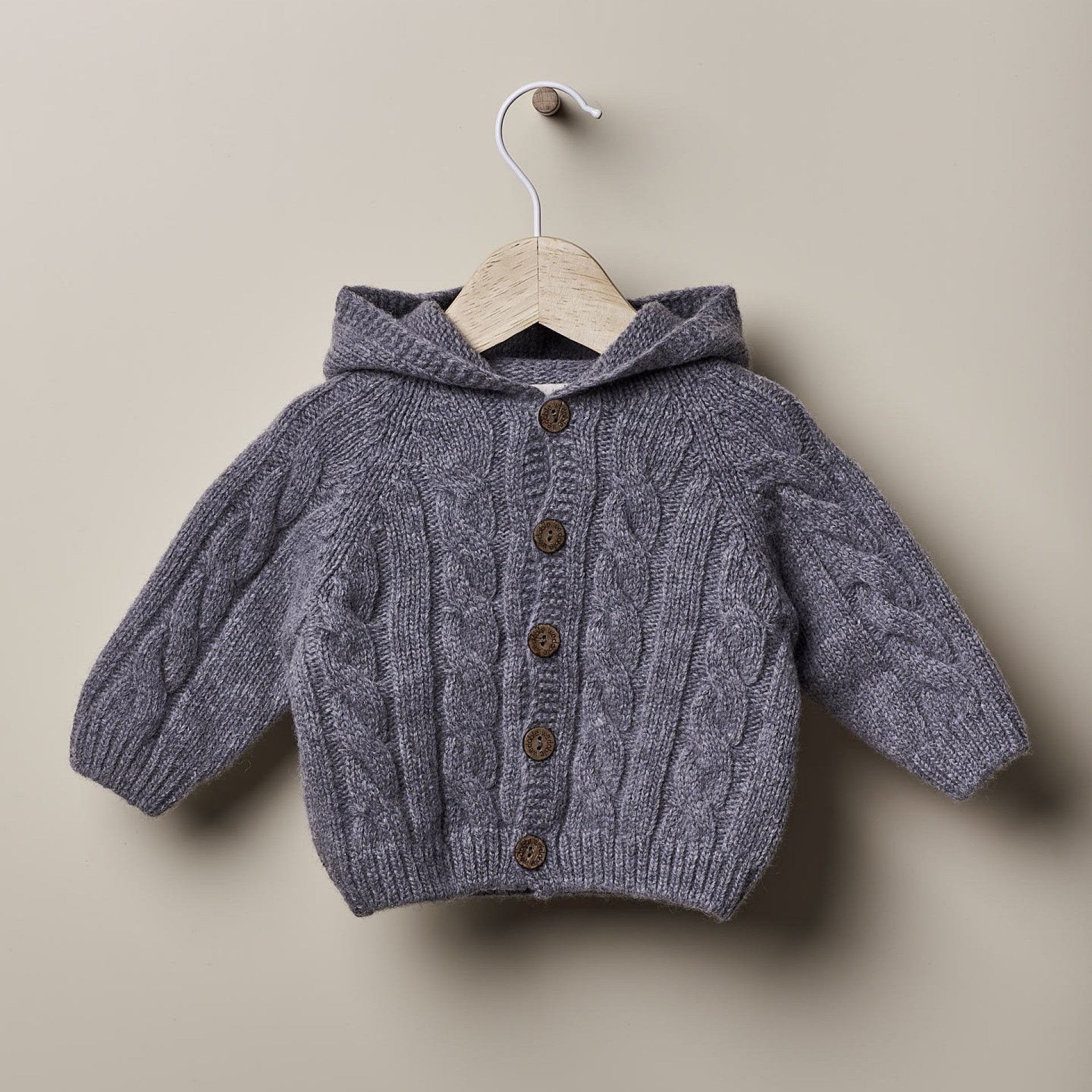 Chaqueta capucha gris